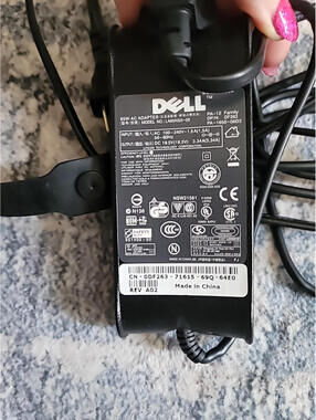 Genuine Dell LA65NS0-00 YR733 F7970 65W Laptop AC Adapter Power Charger W/Cord